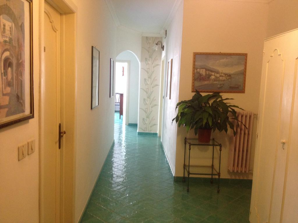 Villaverde Позитано Екстериор снимка